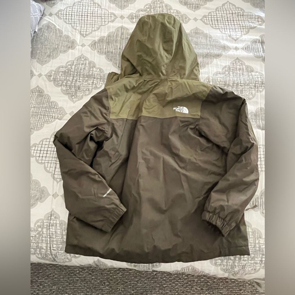 Big boys North Face Sherpa lined winter jacket size Large (14/16)